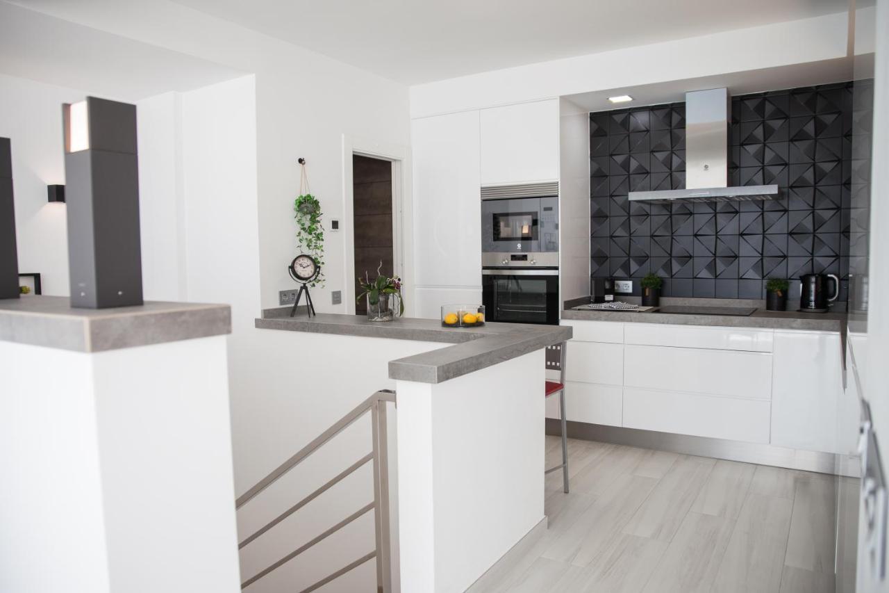 Spacious 200 Sq.M. Penthouse With Sea View Terraces Torremolinos Eksteriør bilde