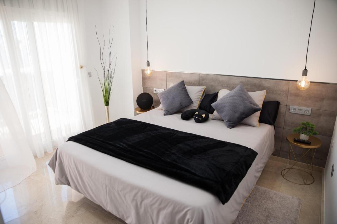 Spacious 200 Sq.M. Penthouse With Sea View Terraces Torremolinos Eksteriør bilde