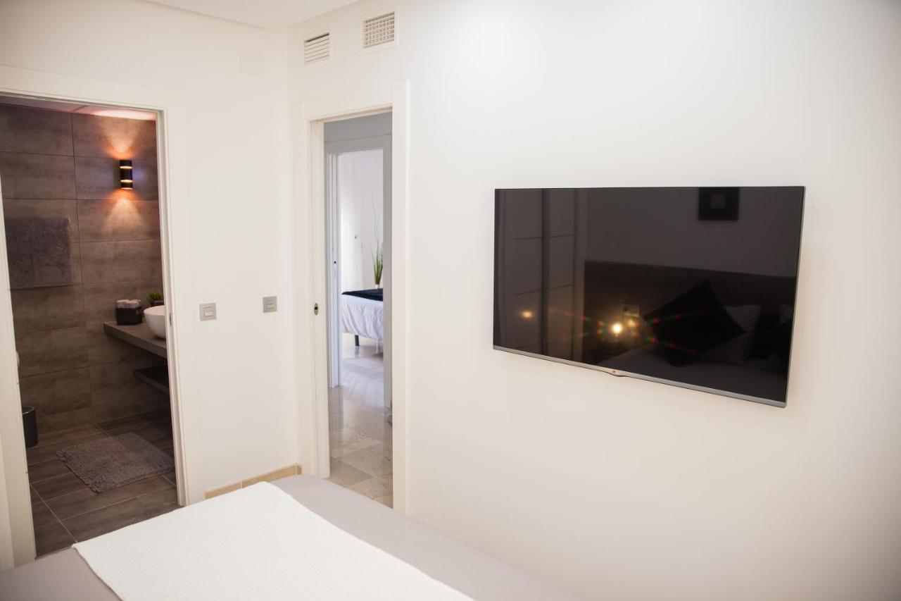 Spacious 200 Sq.M. Penthouse With Sea View Terraces Torremolinos Eksteriør bilde